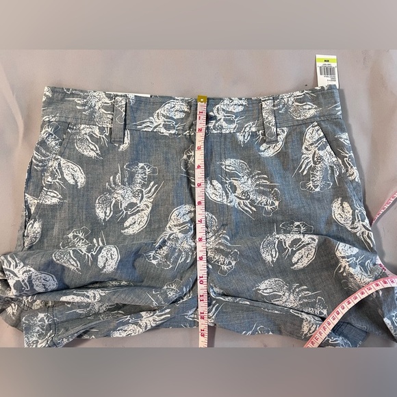 Izod SaltWater‎ Men's  Red Shorts Chino Lobster Print Size 30W 9.5 Inseam NWT - Picture 8 of 12